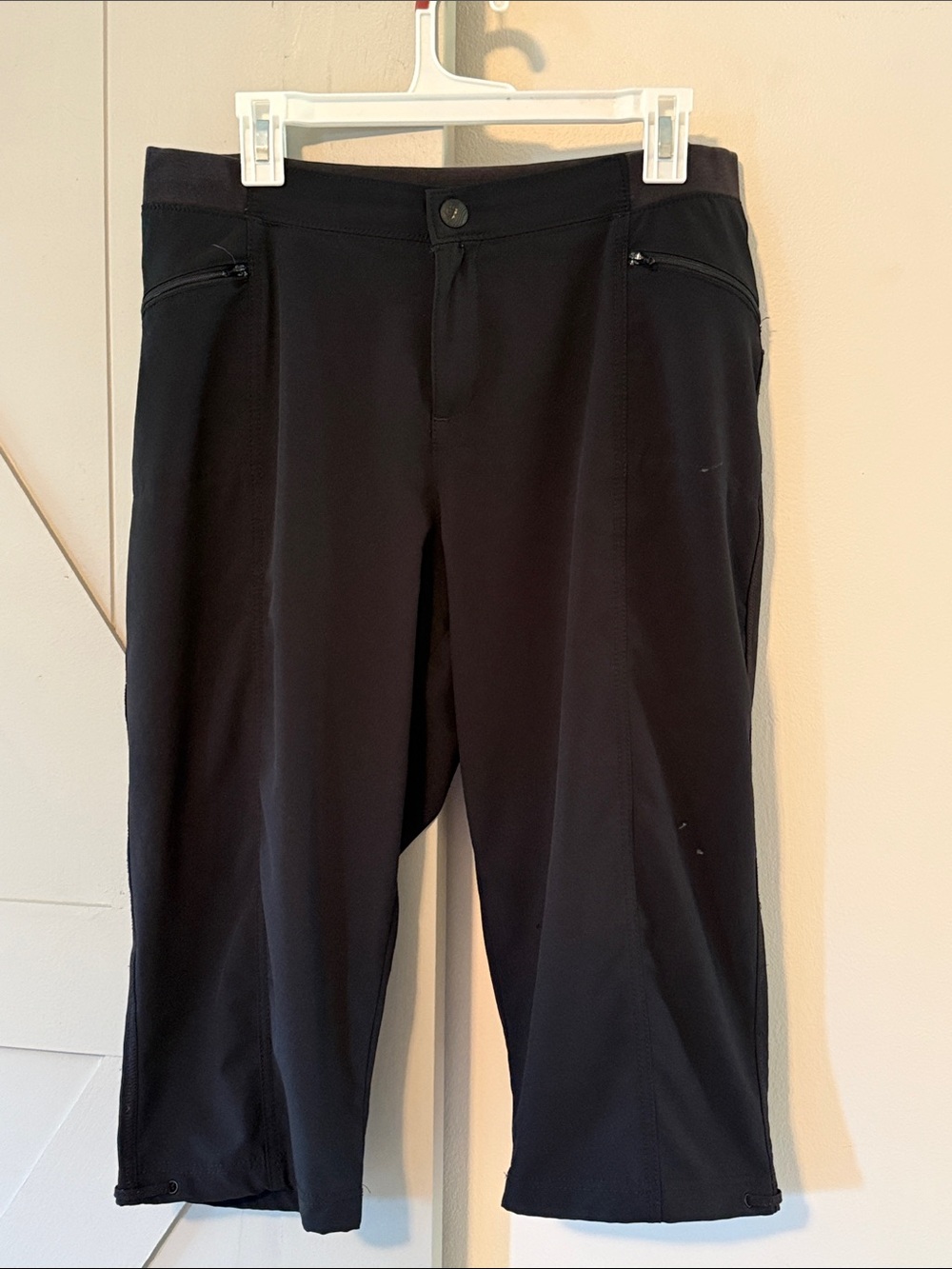Lee Active Performance Capris - Picture 2 of 7